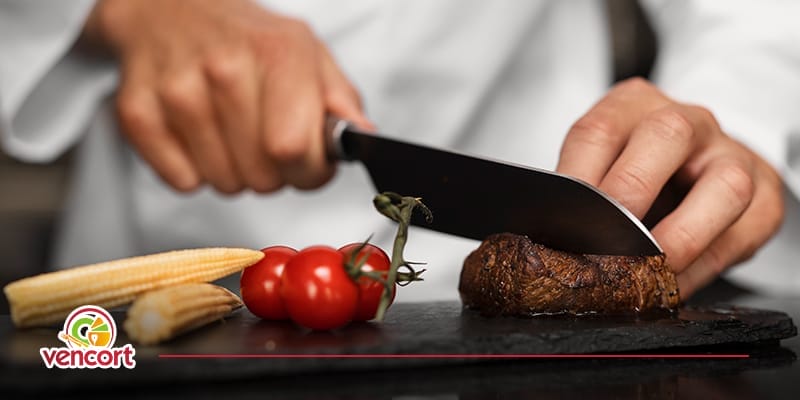 Conoce cuales son las ventajas del cuchillo Santoku y la importancia en la cocina japonesa